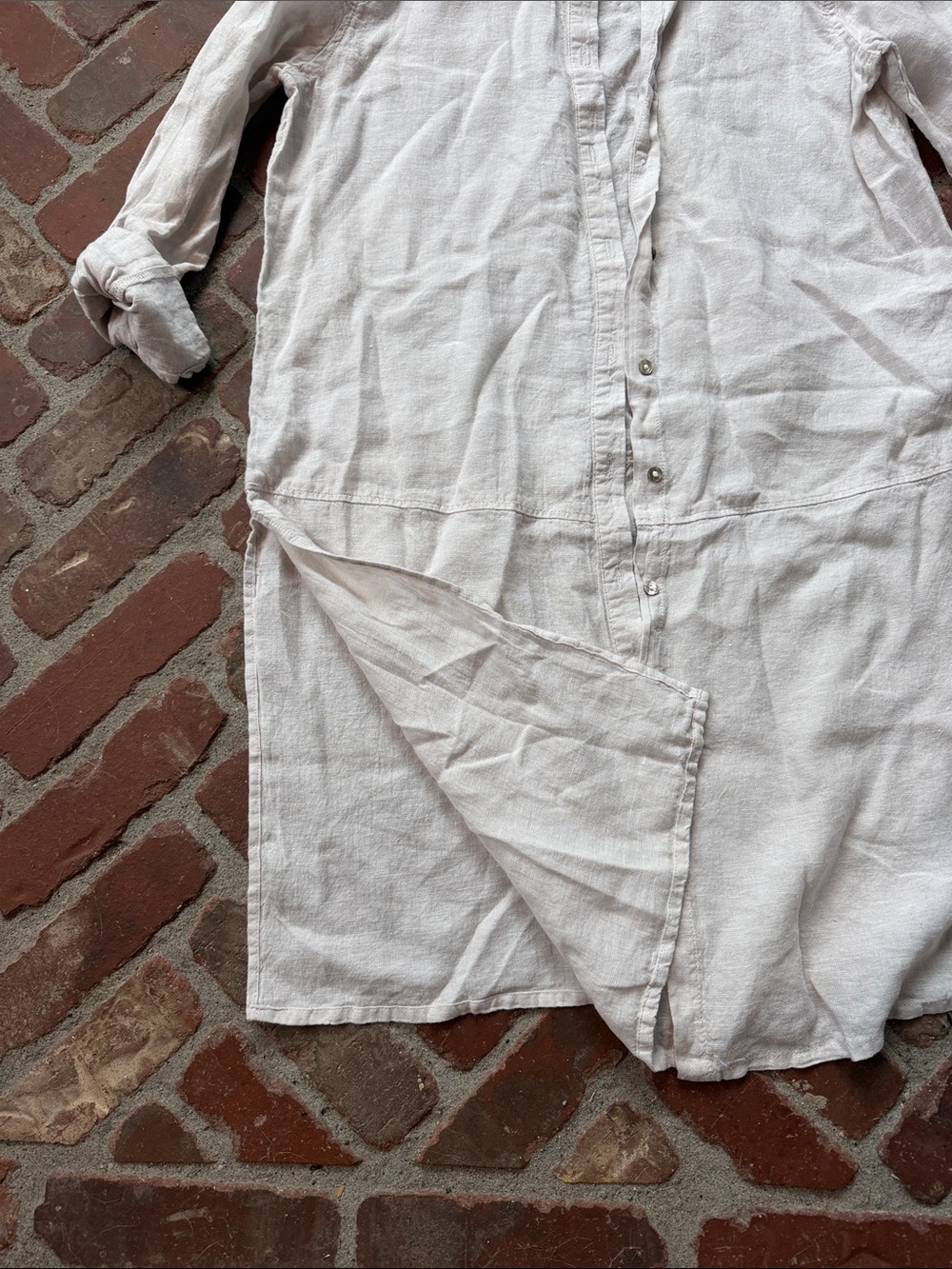 Tahari Linen Tunic Top - Picture 3 of 4